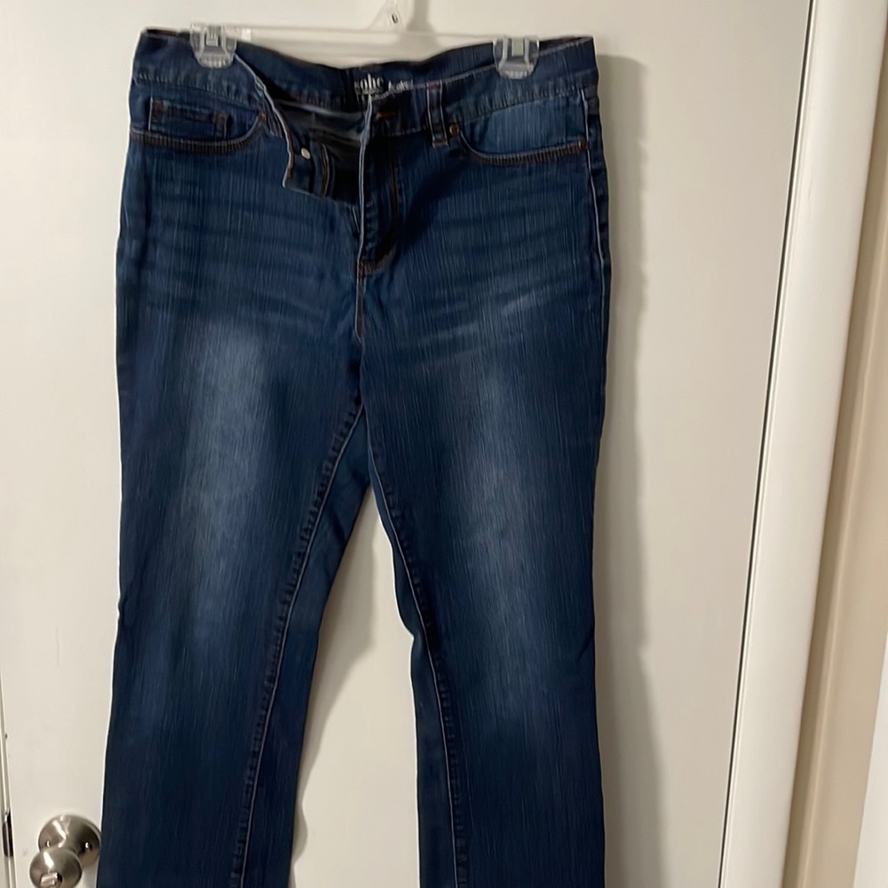 Pre-owned NY & Co jeans